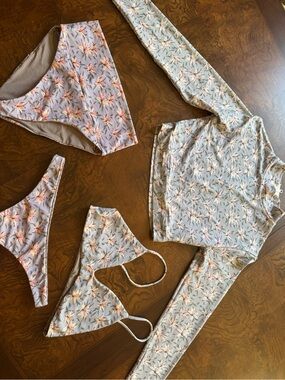 ACACIA LILY 💜 swimwear Lavender Floral and Tan Four piece set.